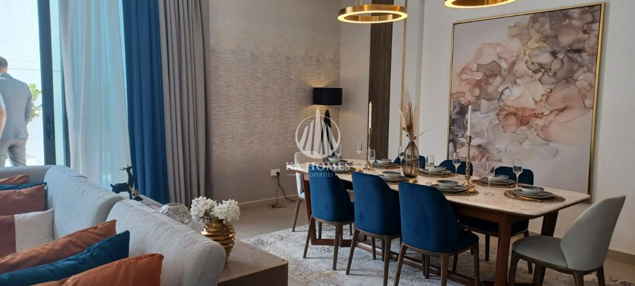 A fully furnished, detached villa with a very attractive post-handover payment plan and an exclusive discount on registration fees.