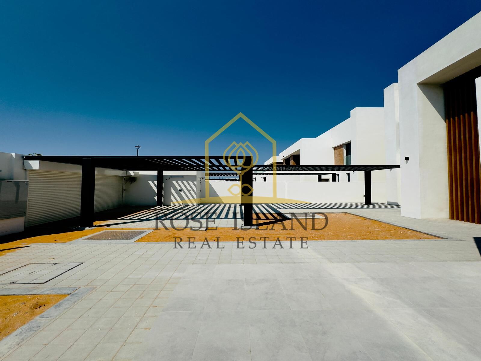 Luxurious Villa| Upgraded|Single Row| Own It