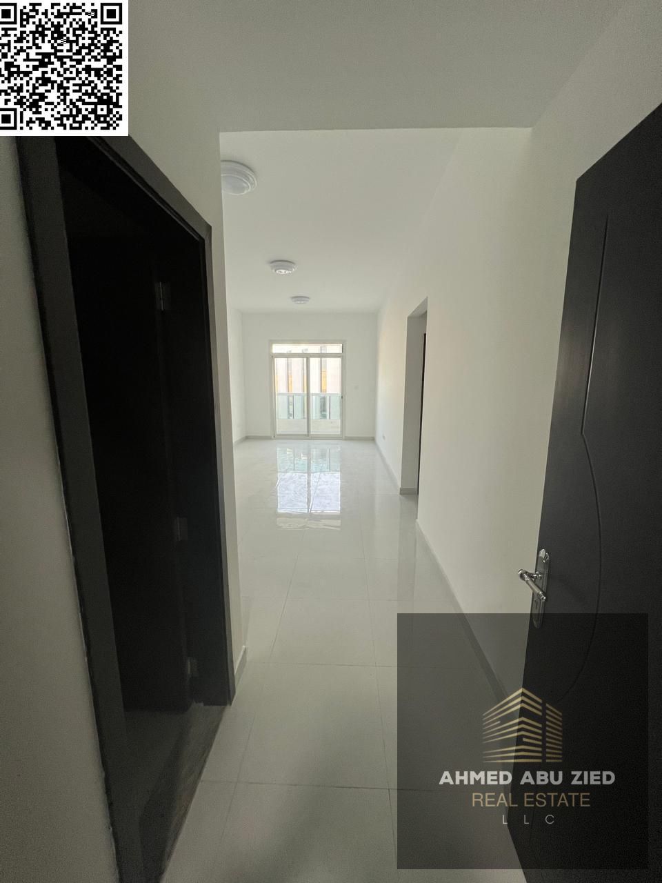 Brand new 1BR apartment for annual rent in Al Jurf 2 Ajman – first tenant, balcony, 2 bathrooms, prime location on main road near all schools and ser