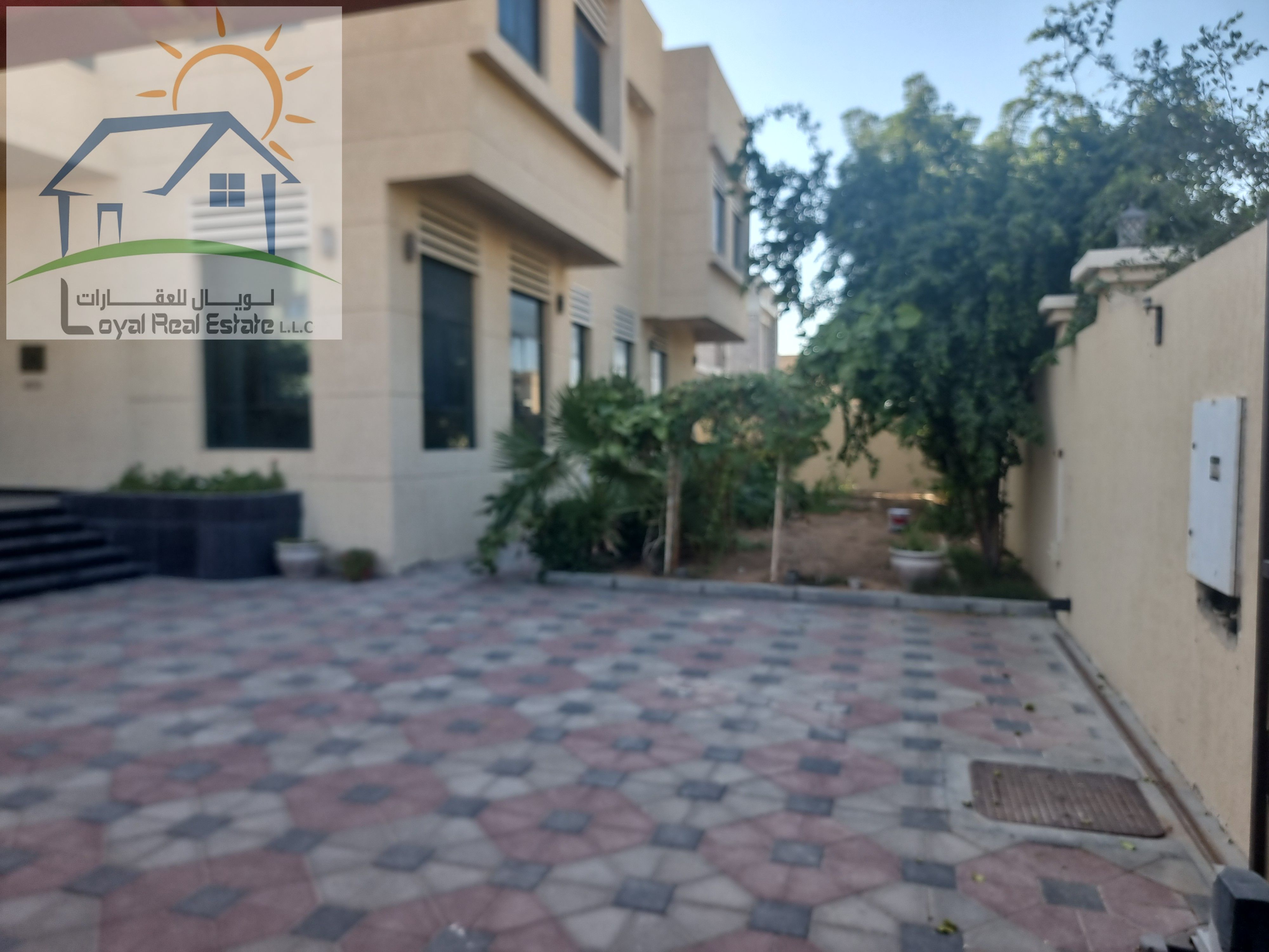 15000 SQFT 10 BEDROOM HALL VILLA DOUBLE STOREY MAIN ROAD