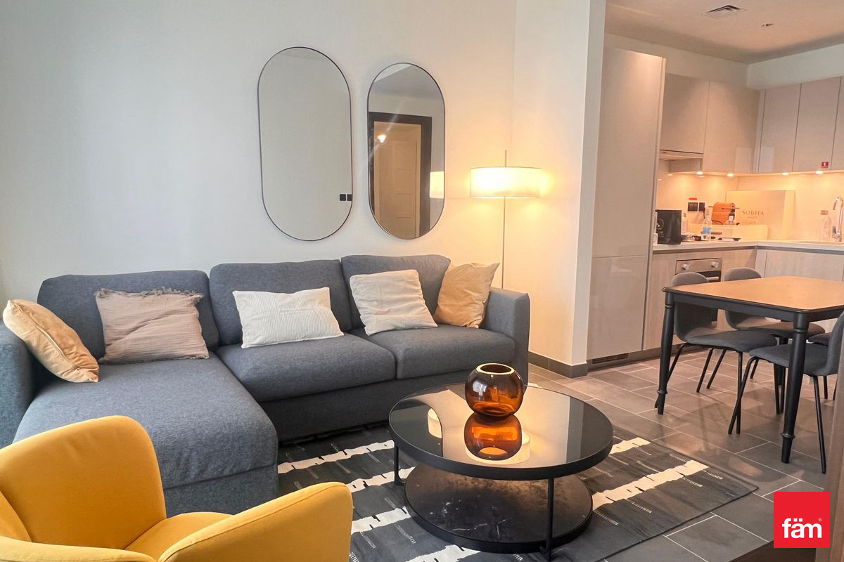 2 Bathrooms 1.5 Bedrooms Chiller Free