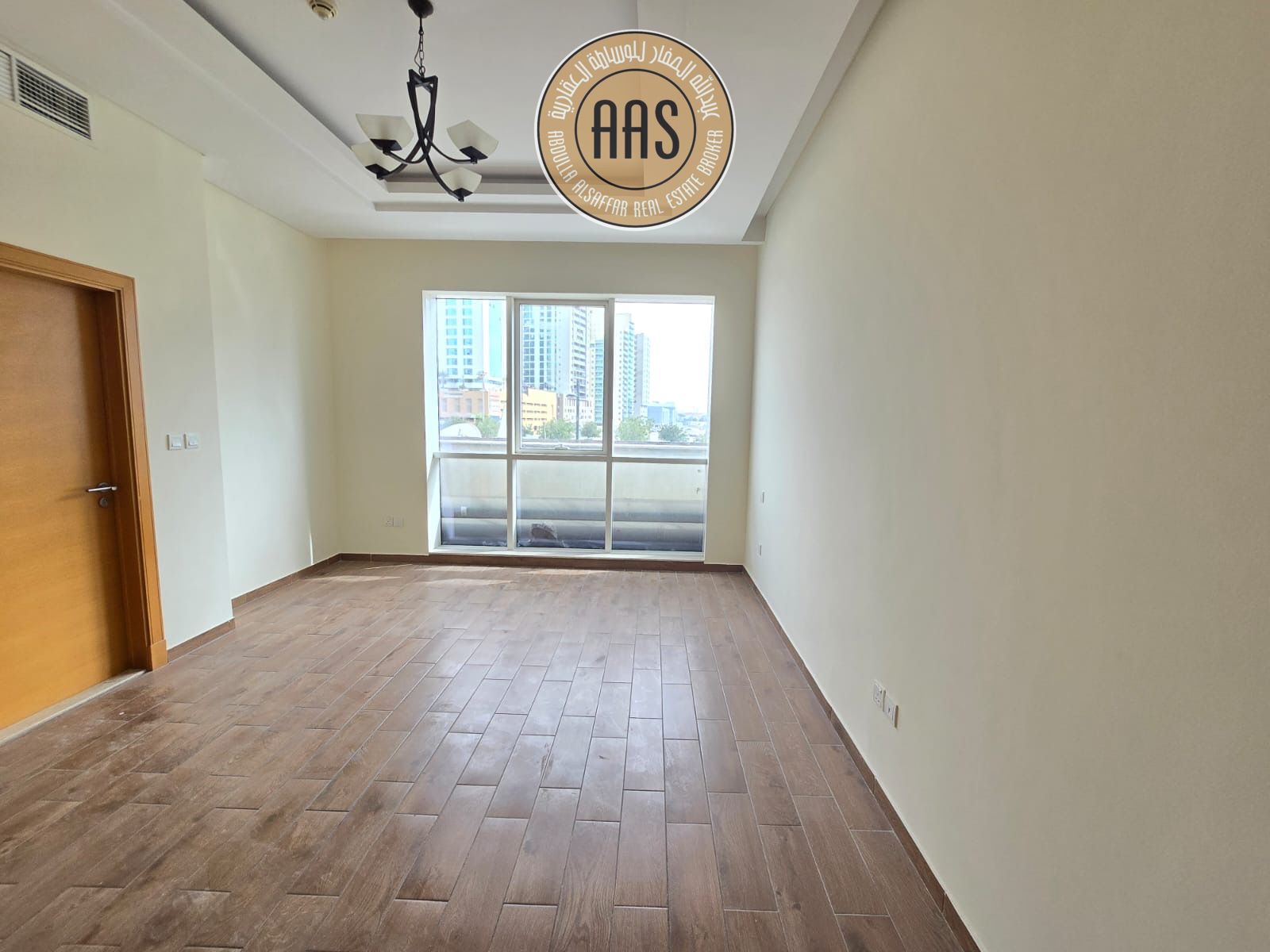 Hot Offer:::For families or Vip staff ::: with laundry room Chiller free building. ::: First come first take