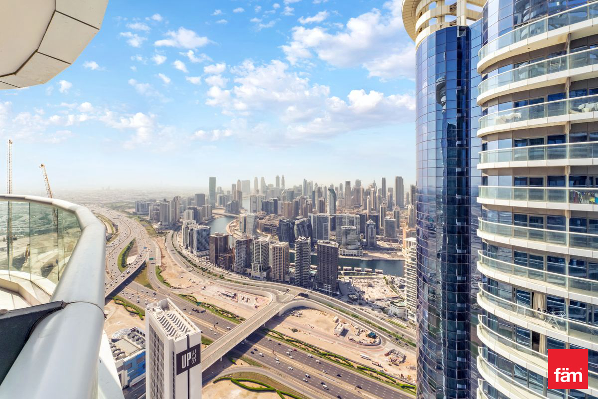 Modern | Fully Furnished| Prime Area