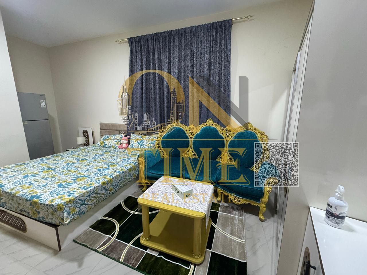 Exceptional location on Ajman Corniche, boasting a beautiful view, practical design and comfortable spaces, and proximity to public services.