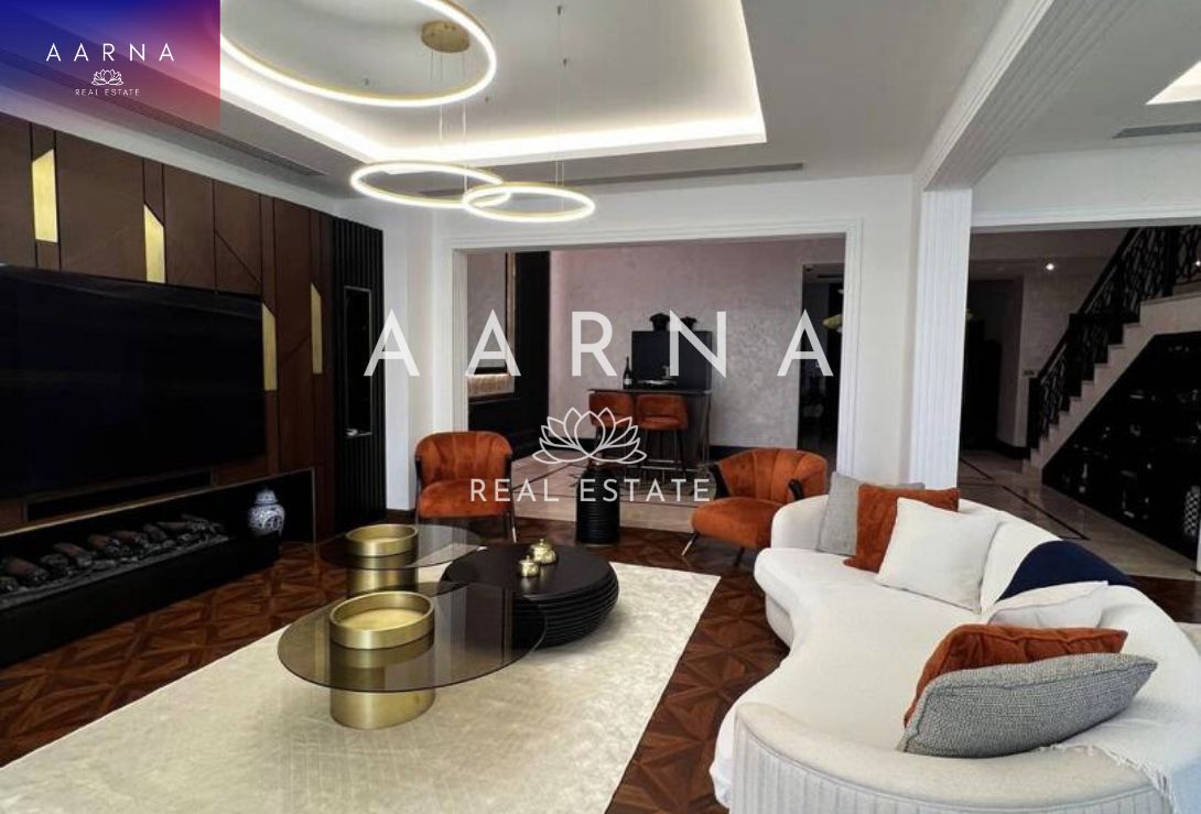 Elegant 5BR Villa with Private Pool in Zabeel Saray