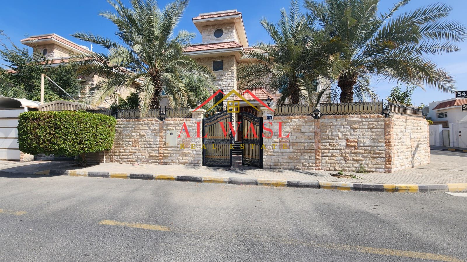 Luxury Villa for Sale – Sharqan