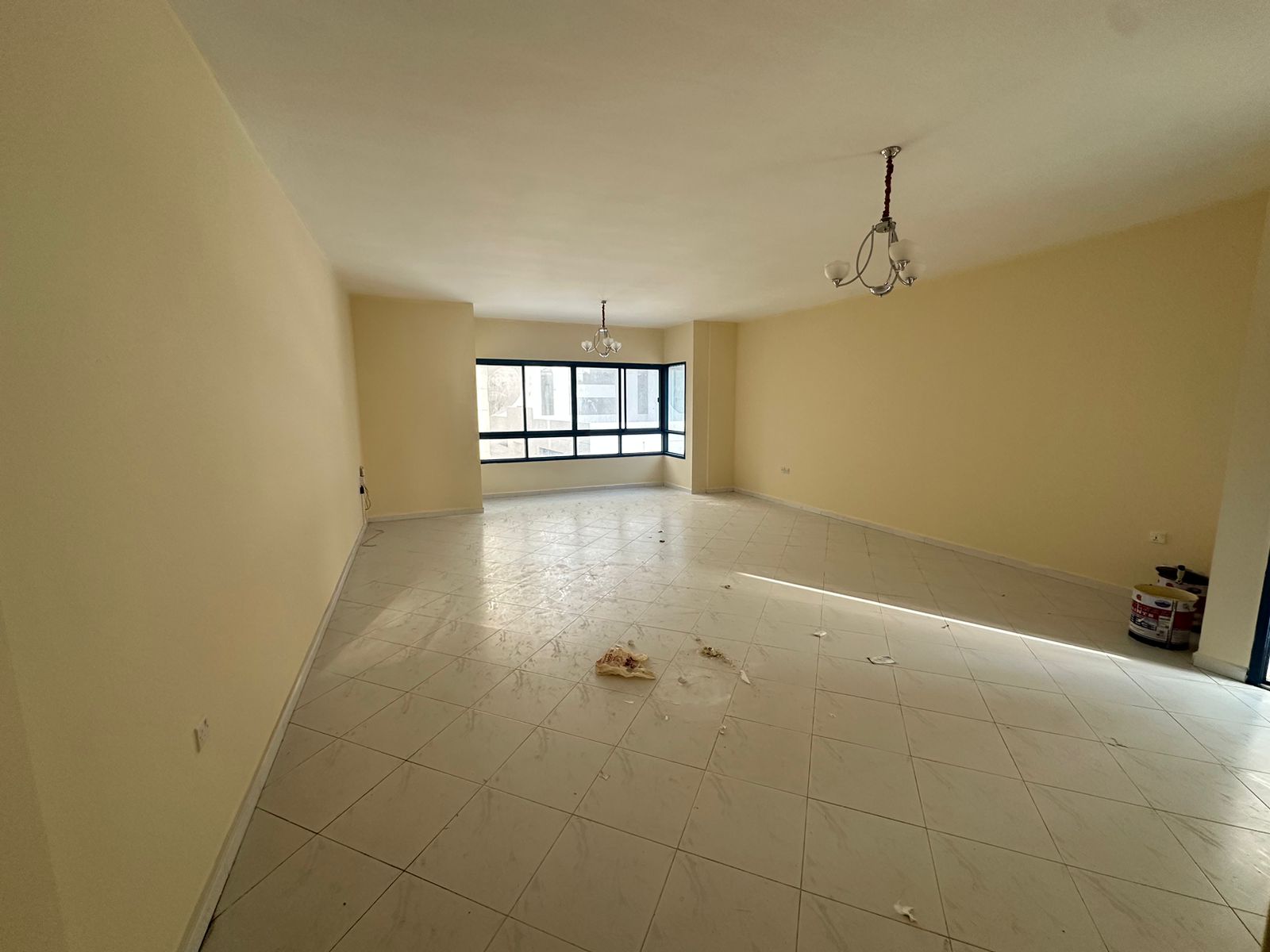 3BR Hall in Majaz 3 Near Corniche Spacious 3 Bathrooms Balcony Built-in Wardrobes