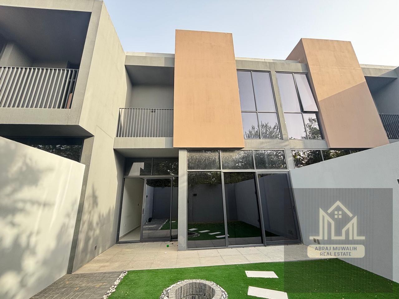 Luxury 2BR Townhouse for Rent | Sendian, Masaar Community