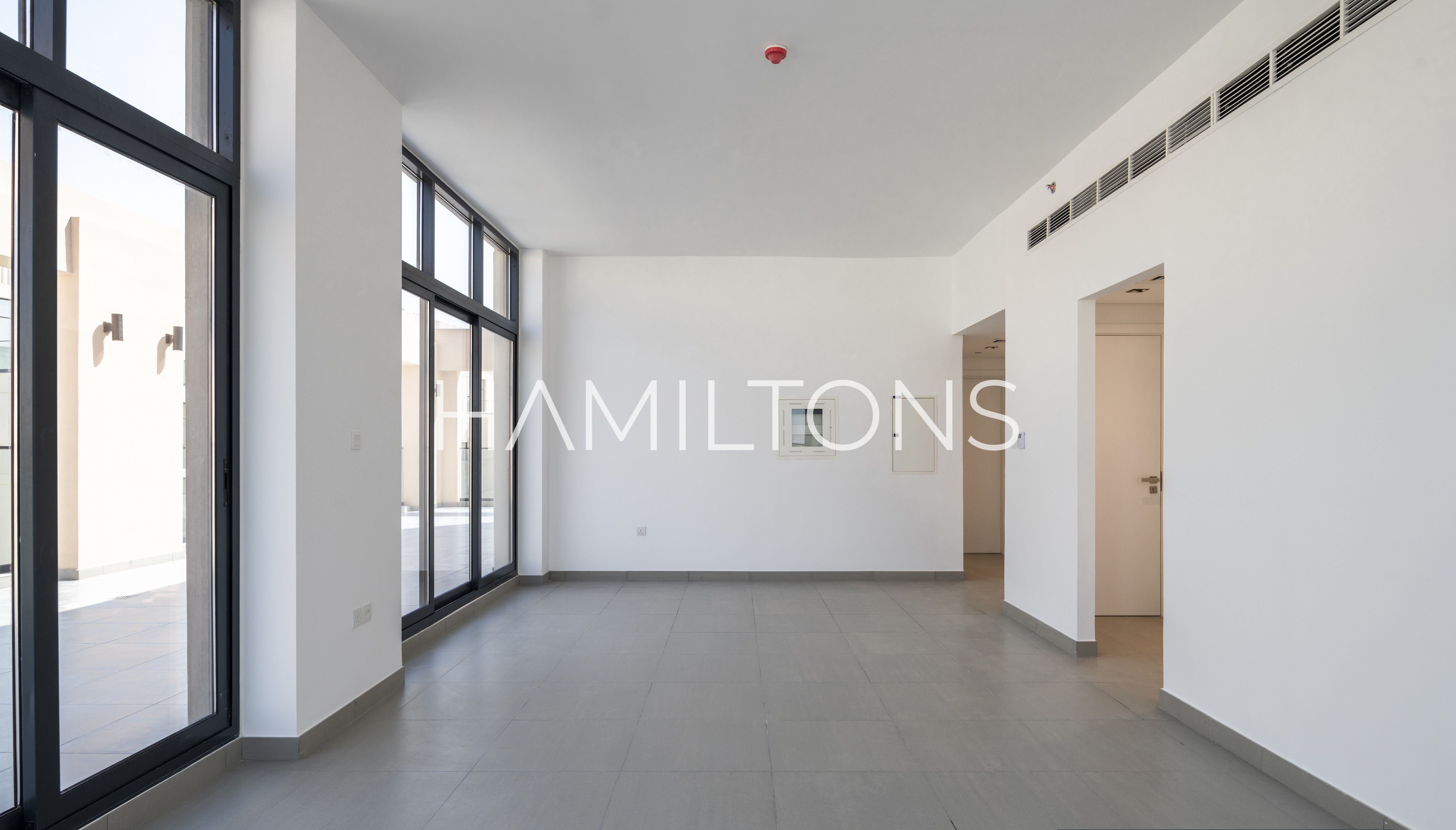 Apartment for Sale | Prime Location | Modern Design | Resale