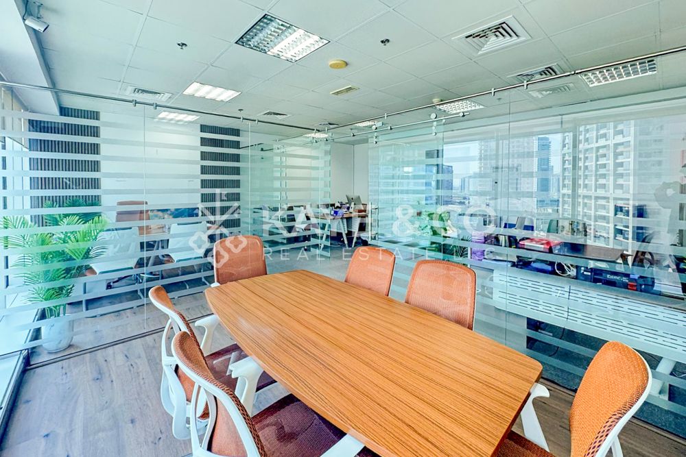 Fully Fitted | Furnished | 2 Parking | Canal View