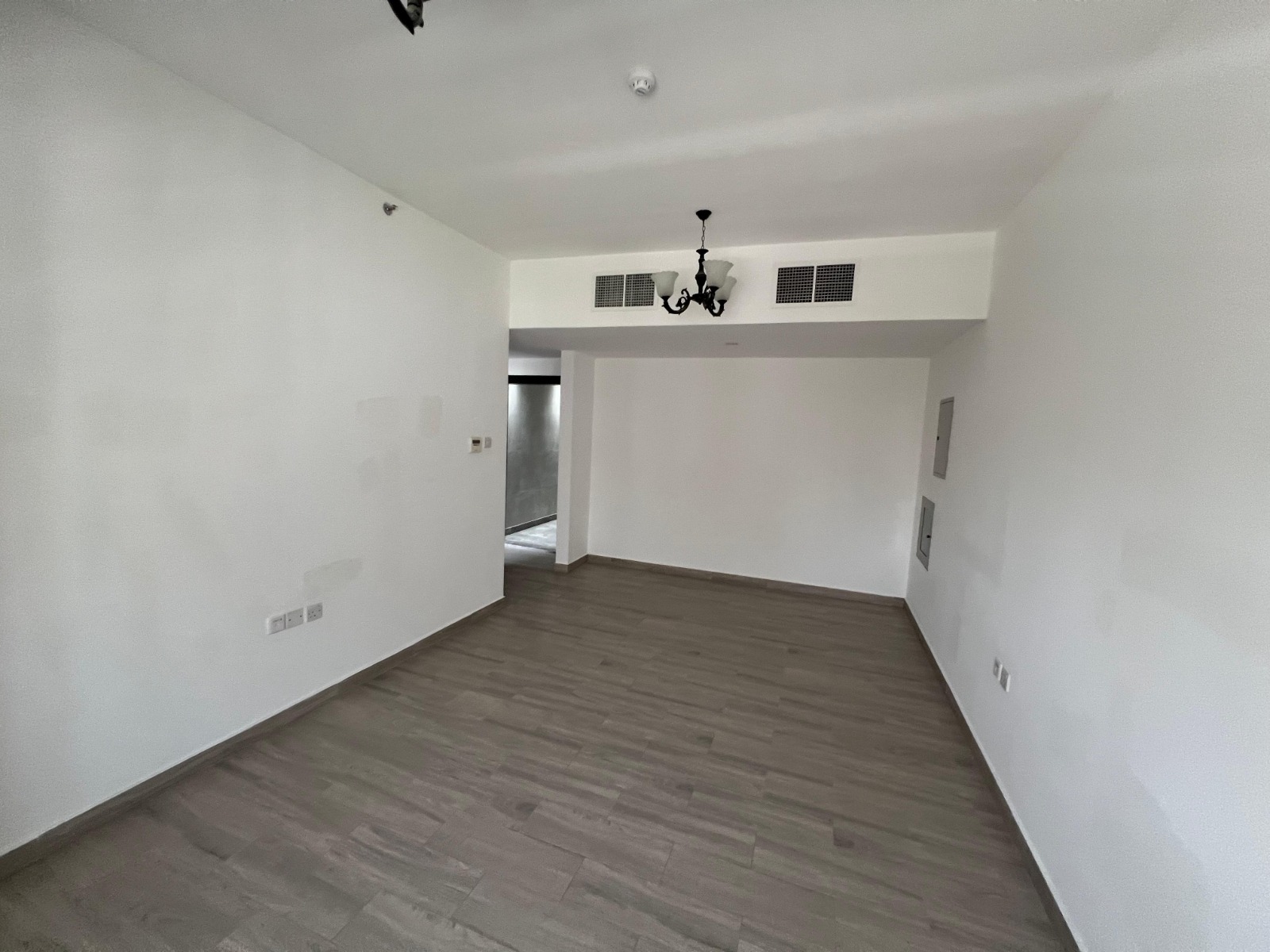 Two rooms and a hall in Al-Nabaa, second tenant