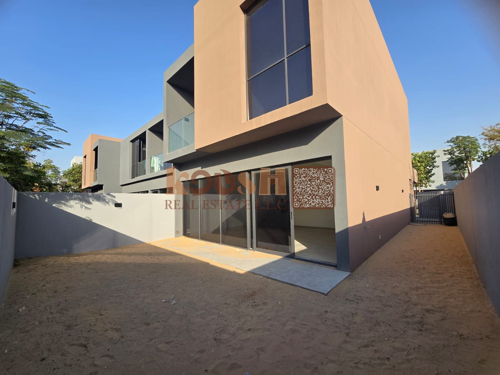 Corner Plot | Maids room | Near pool and courts