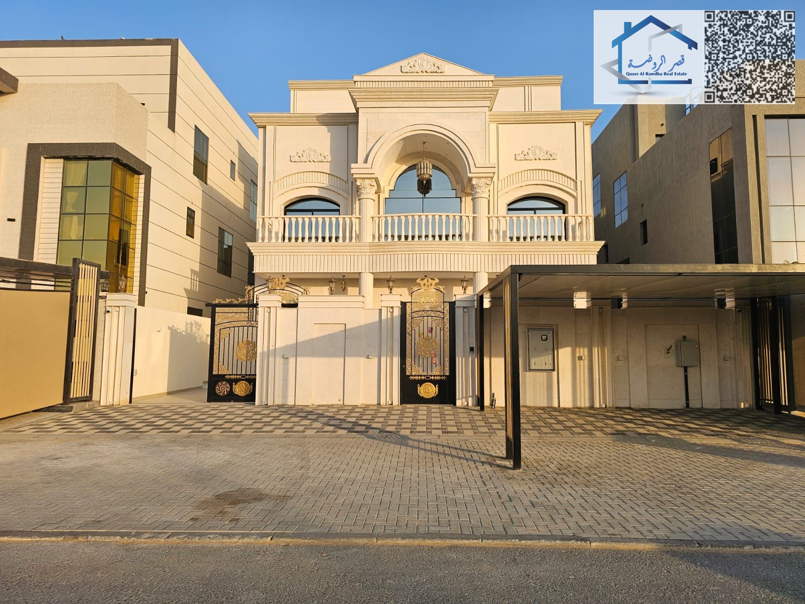 Receive your villa ready to move in, fully furnished with electricity, water, air conditioning, and an elevator. Enjoy spacious interiors and hotel-st