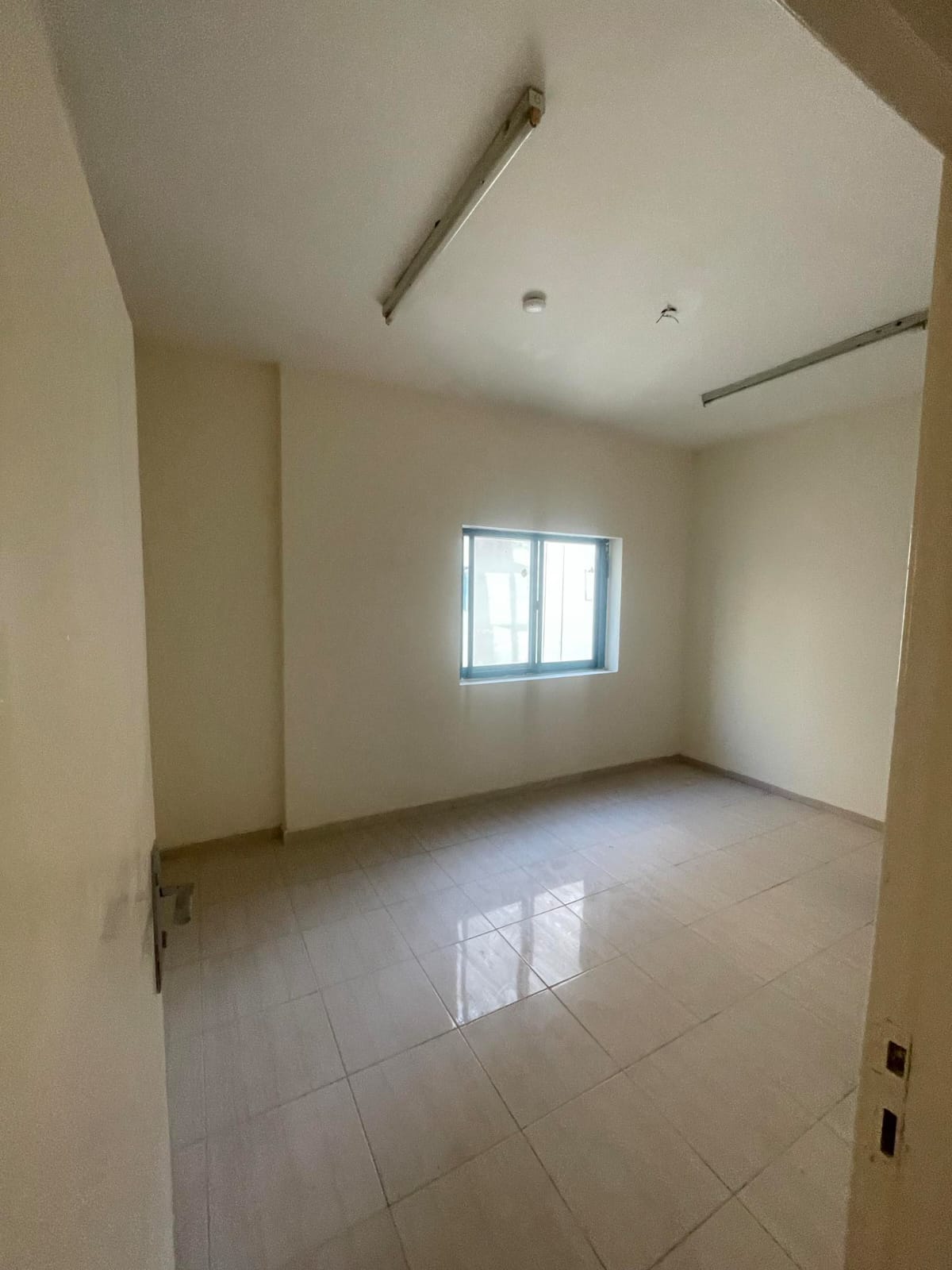Apartment for rent – Al Qasimia (Al Nad) Very close to Al Jubail bus station 2 bedrooms + hall 2 bathrooms Balcony Spacious area Central AC