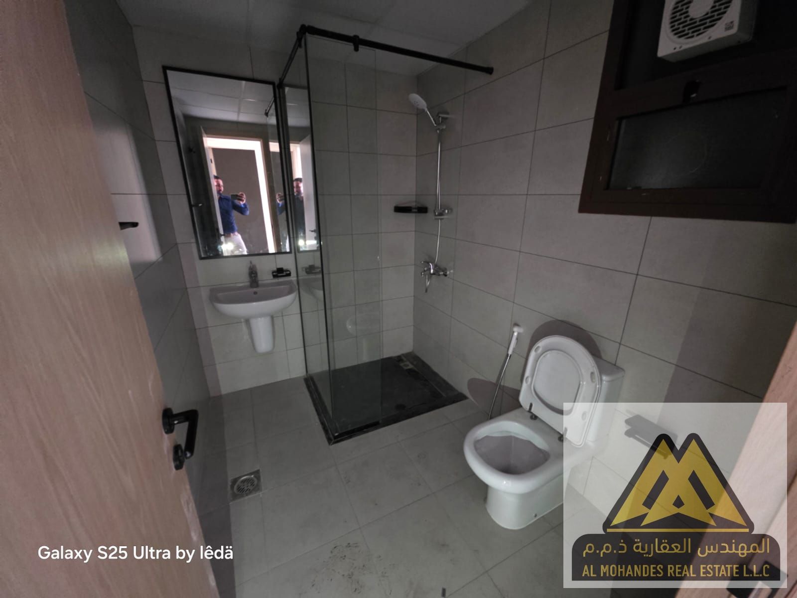 Luxury Sea View Apartments for Annual Rent in Al Nakheel 2