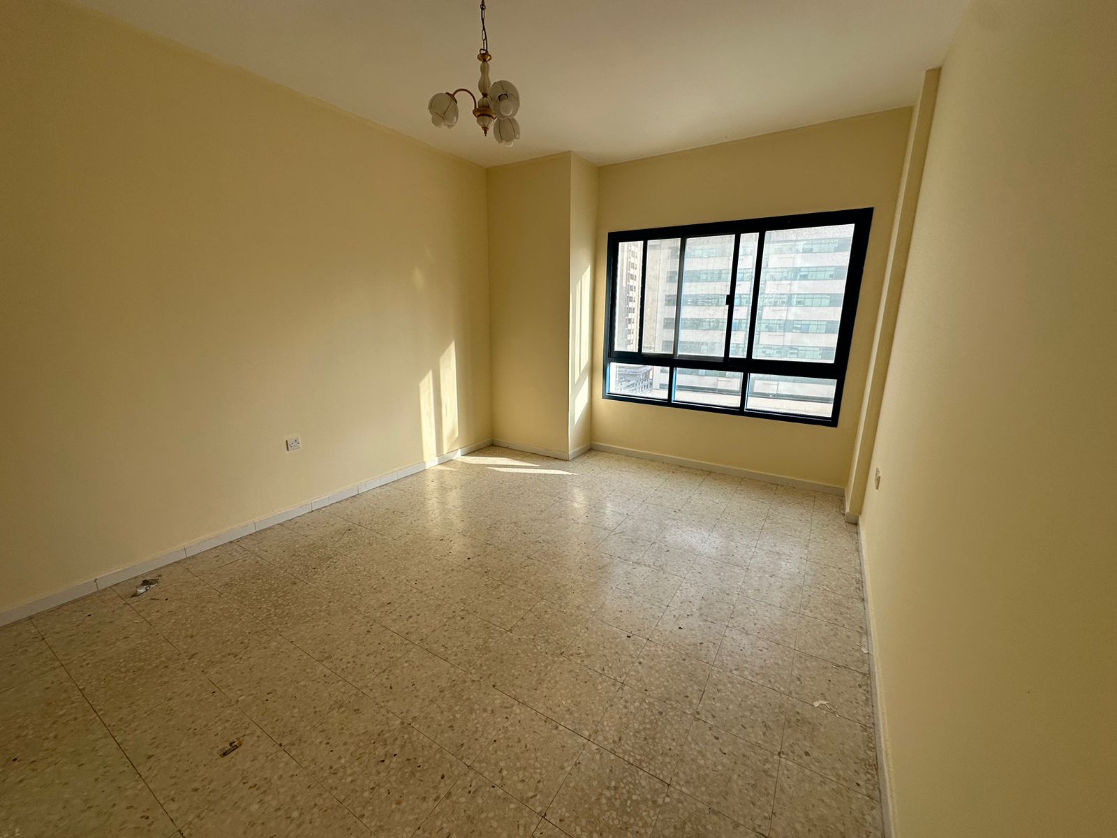 3BR apartment in Al Majaz 3 near the Corniche, 2 units available