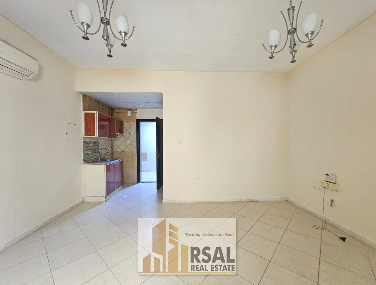 Lavish Studio/Family Building/No Deposit/Near Muwahila Commerical