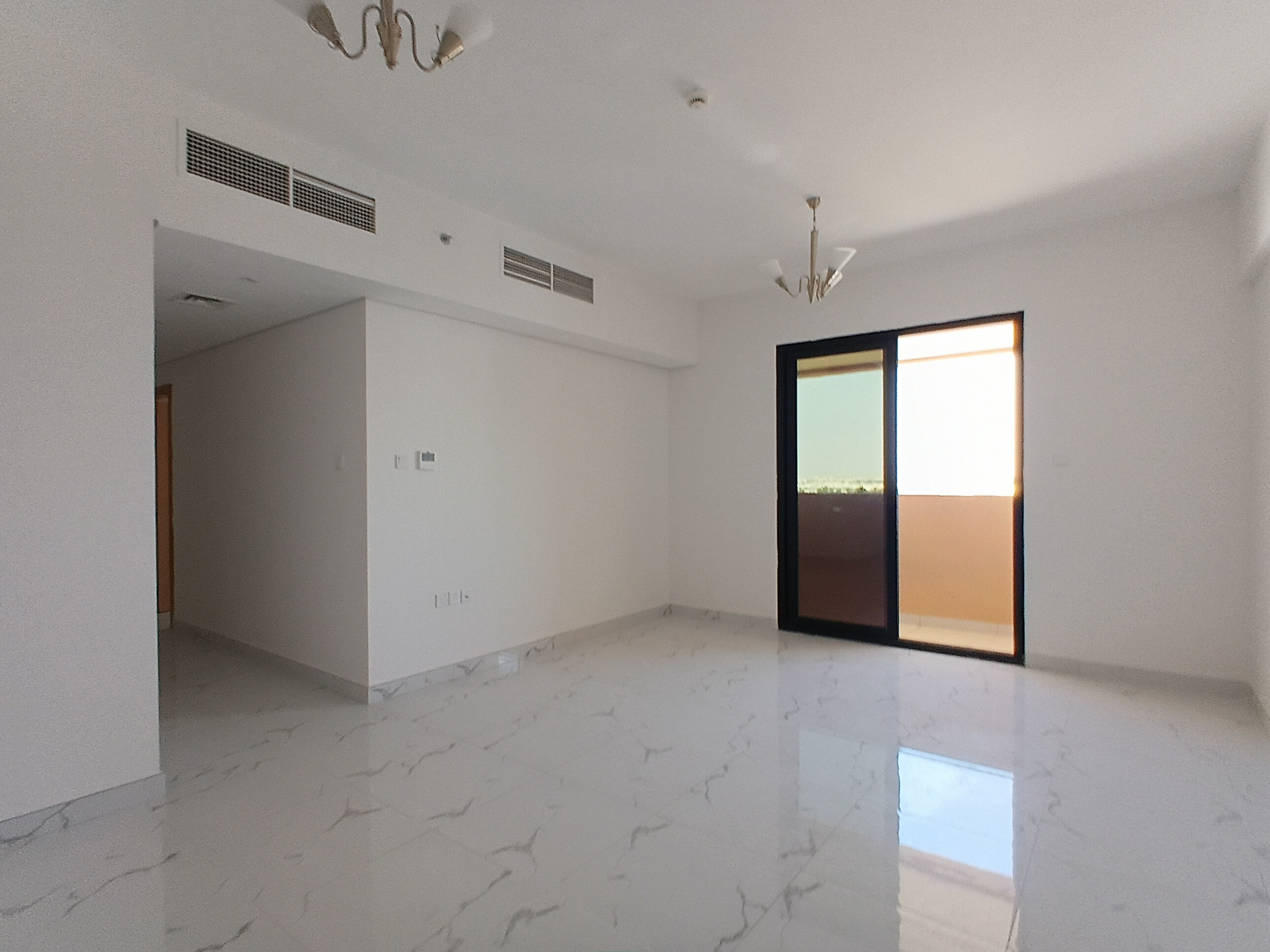 Brand new Building luxury 2BR with baloney/ 15 day's free