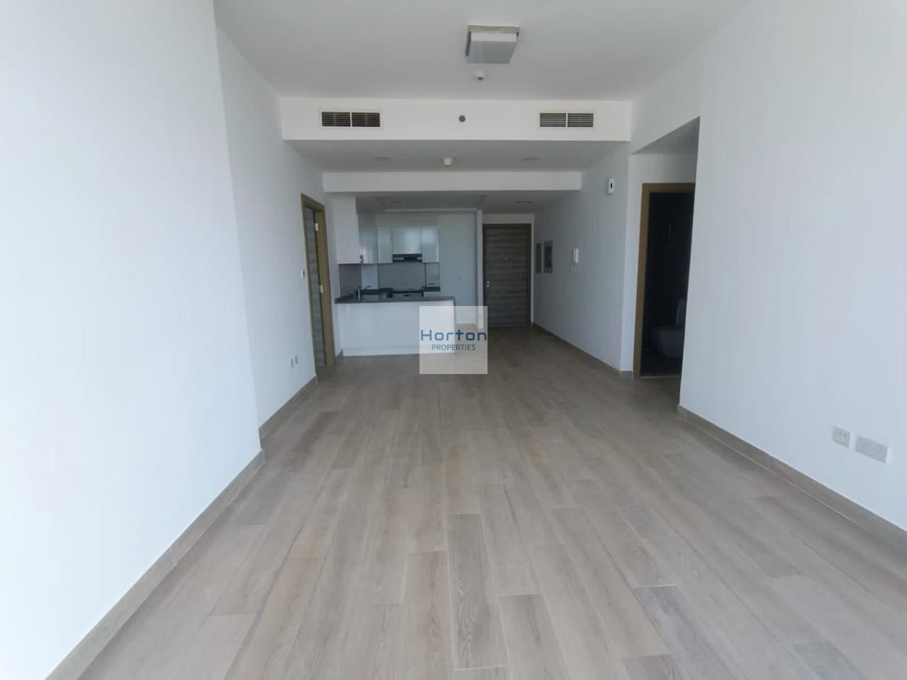 MARINA VIEW I HIGH FLOOR I PRIME LOCATION