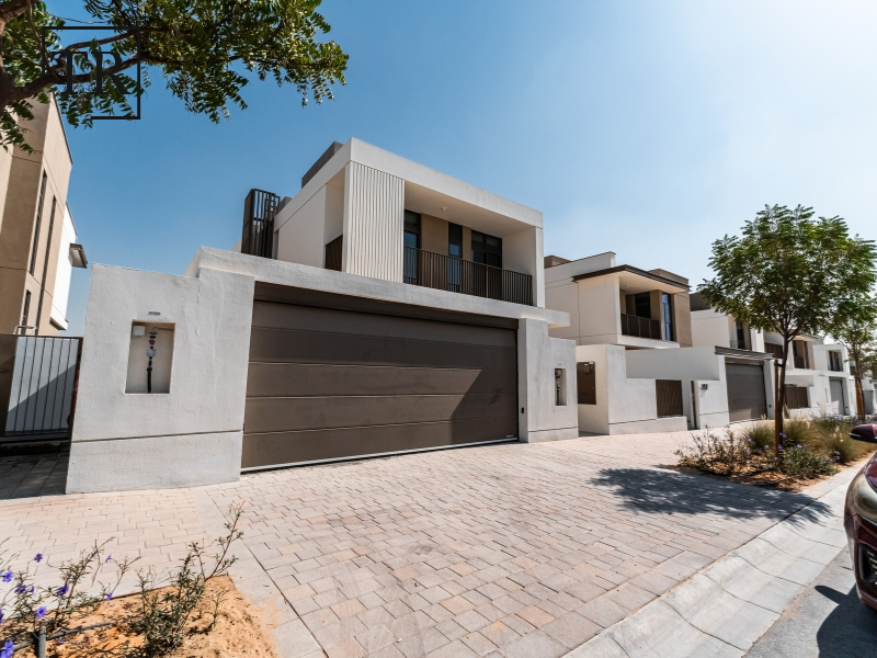 Community View | Single Row | Smart Home | Middle