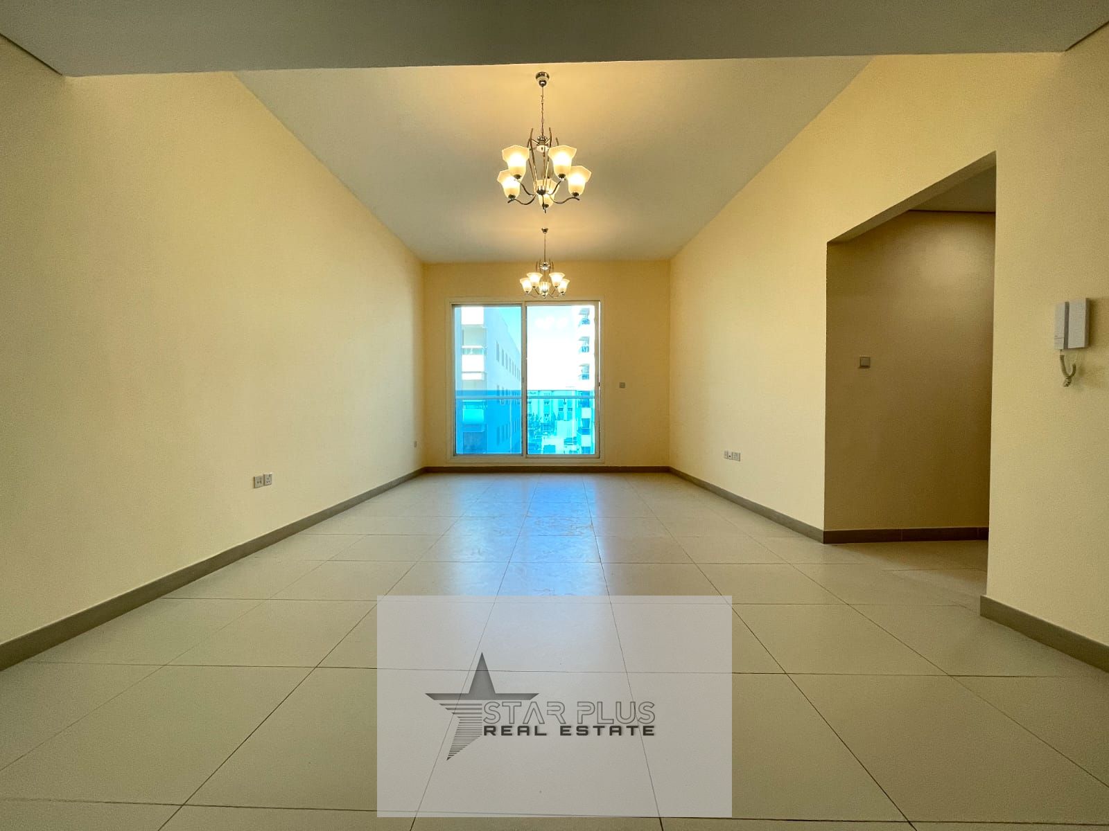 VERY SPACIOUS 2 BEDROOM PLUS SEPRATE LOUNDRY ROOM APARTMENT WITH GYM POOL PARKING KIDS PLAY AREA