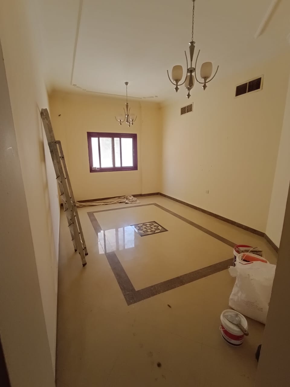 In a prime location with a balcony and spacious layout