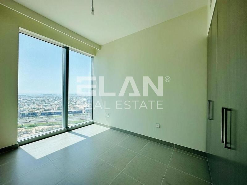 Downtown living | Sea Views | Spacious unit