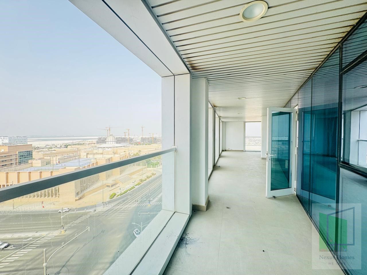 Huge Balcony | All Amenities | Elegant 3BR |