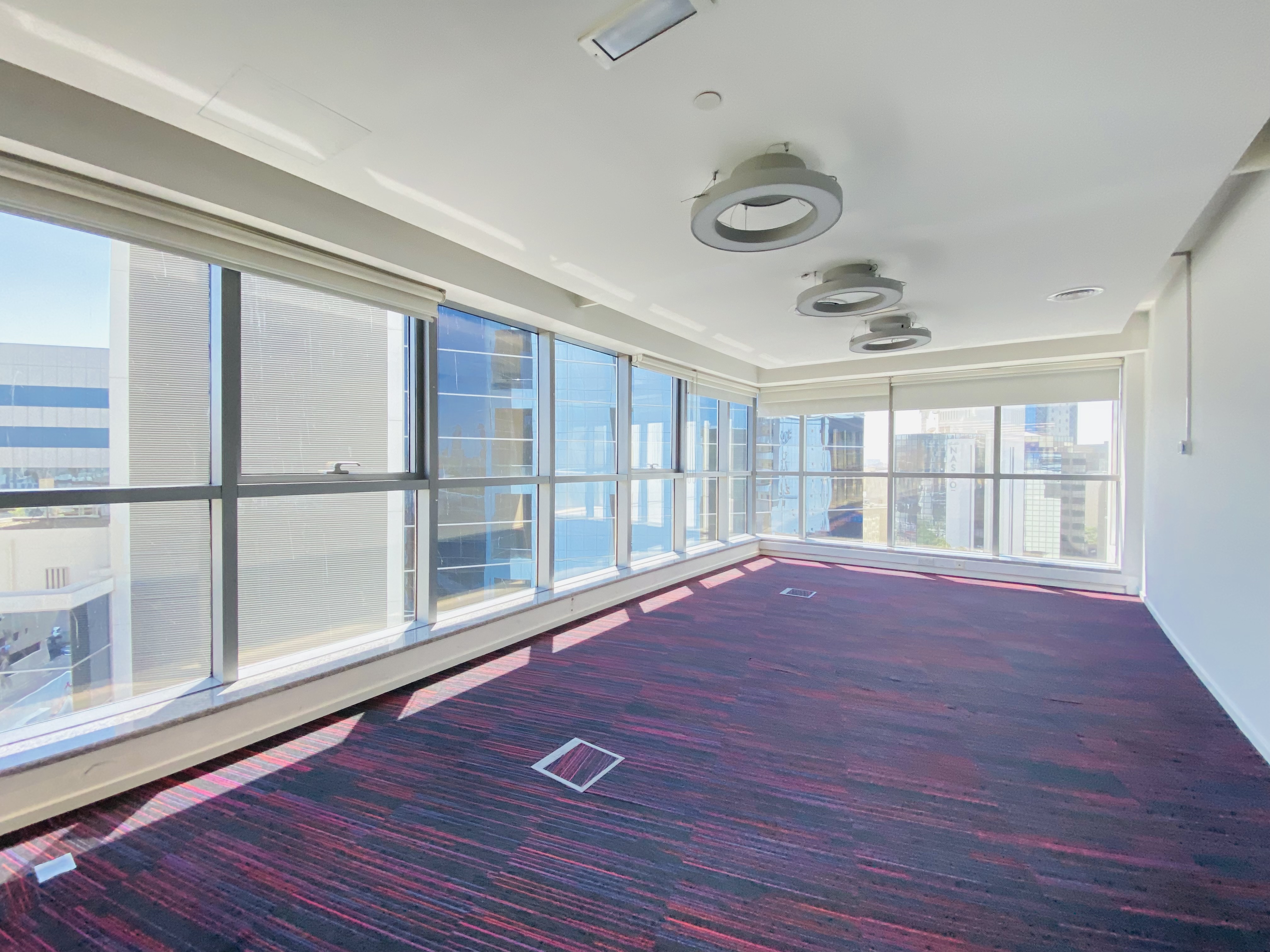 Full Floor Near Metro Burjman Metro || Chiller Free Sami Fitted