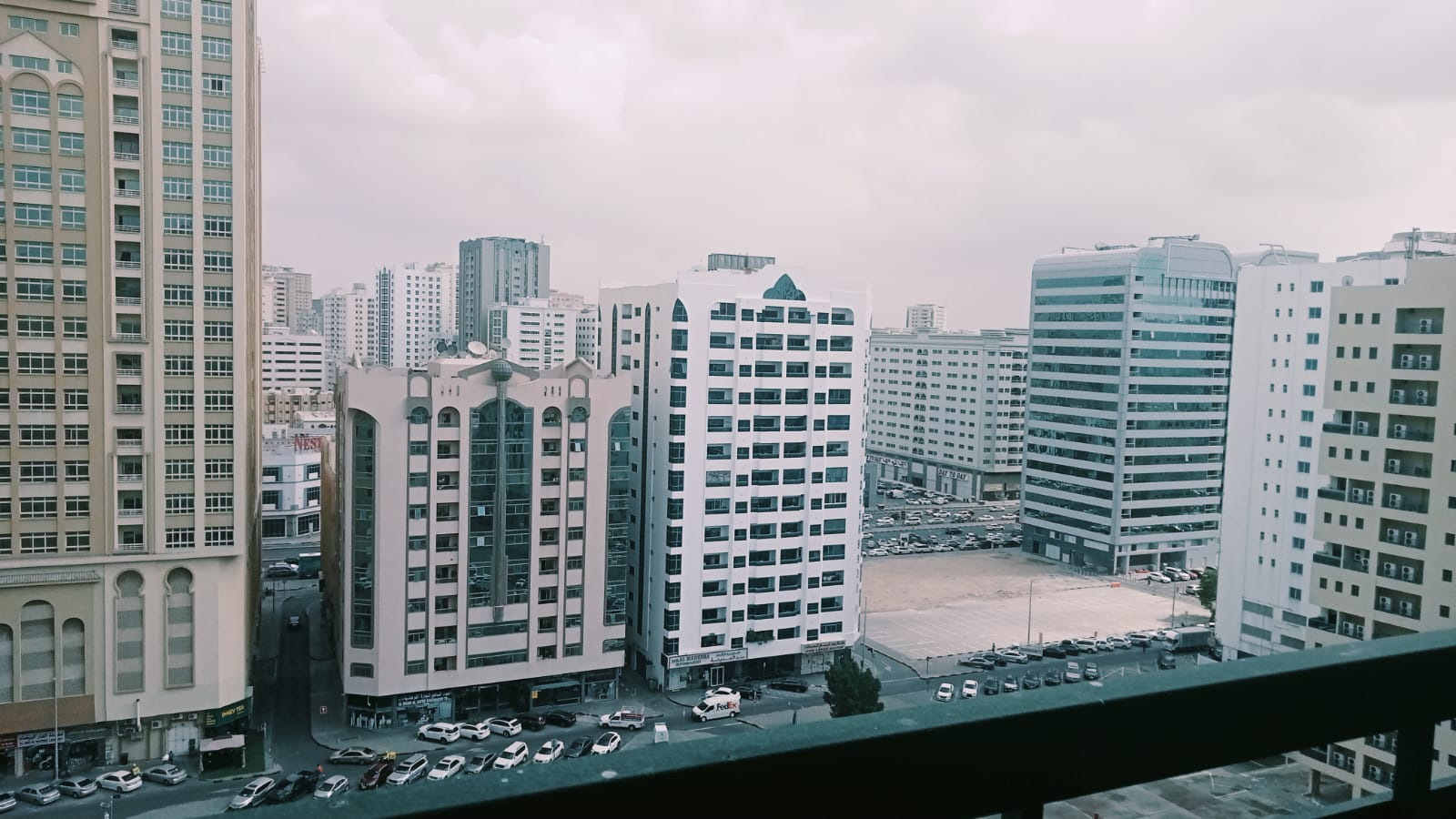 Three bedroom , living room and a Nine balconies , family occupancy