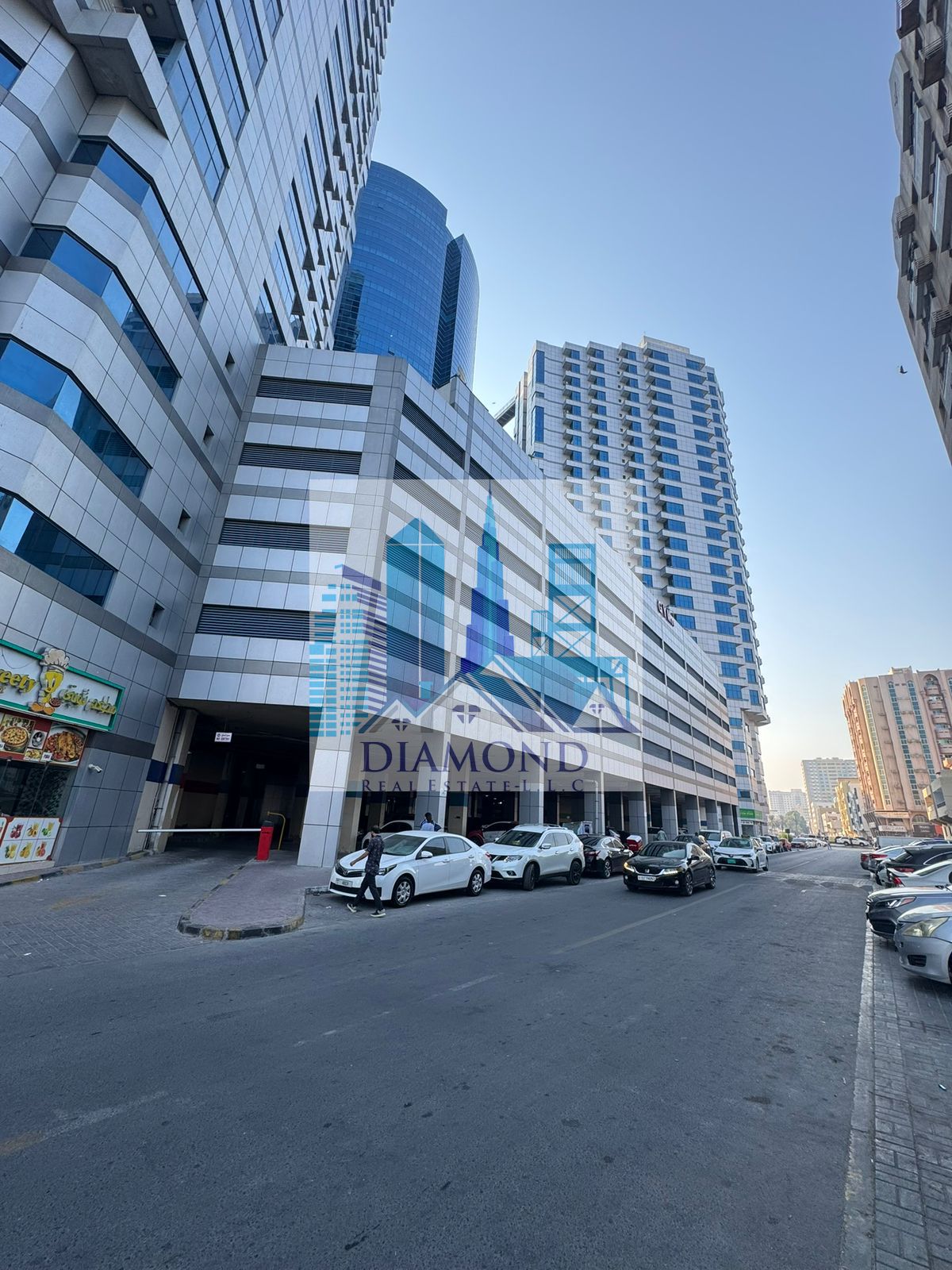 OFFICE IN FALCON TOWER FOR SALE EMTY OR SALE BOTH AVAILABLE IN AJMAN. .