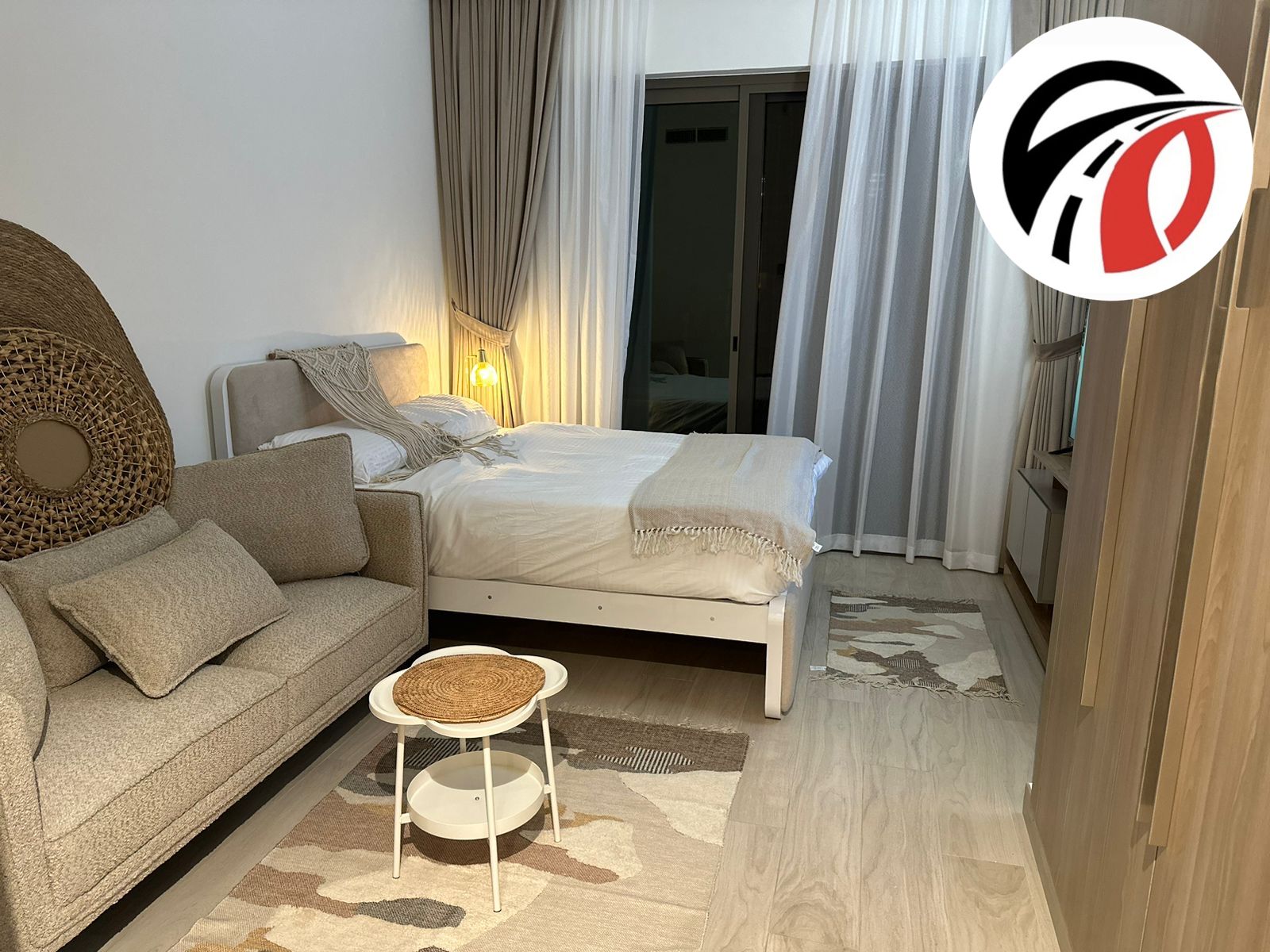 Ready to move fully furnished apartment with chiller free just in 55k