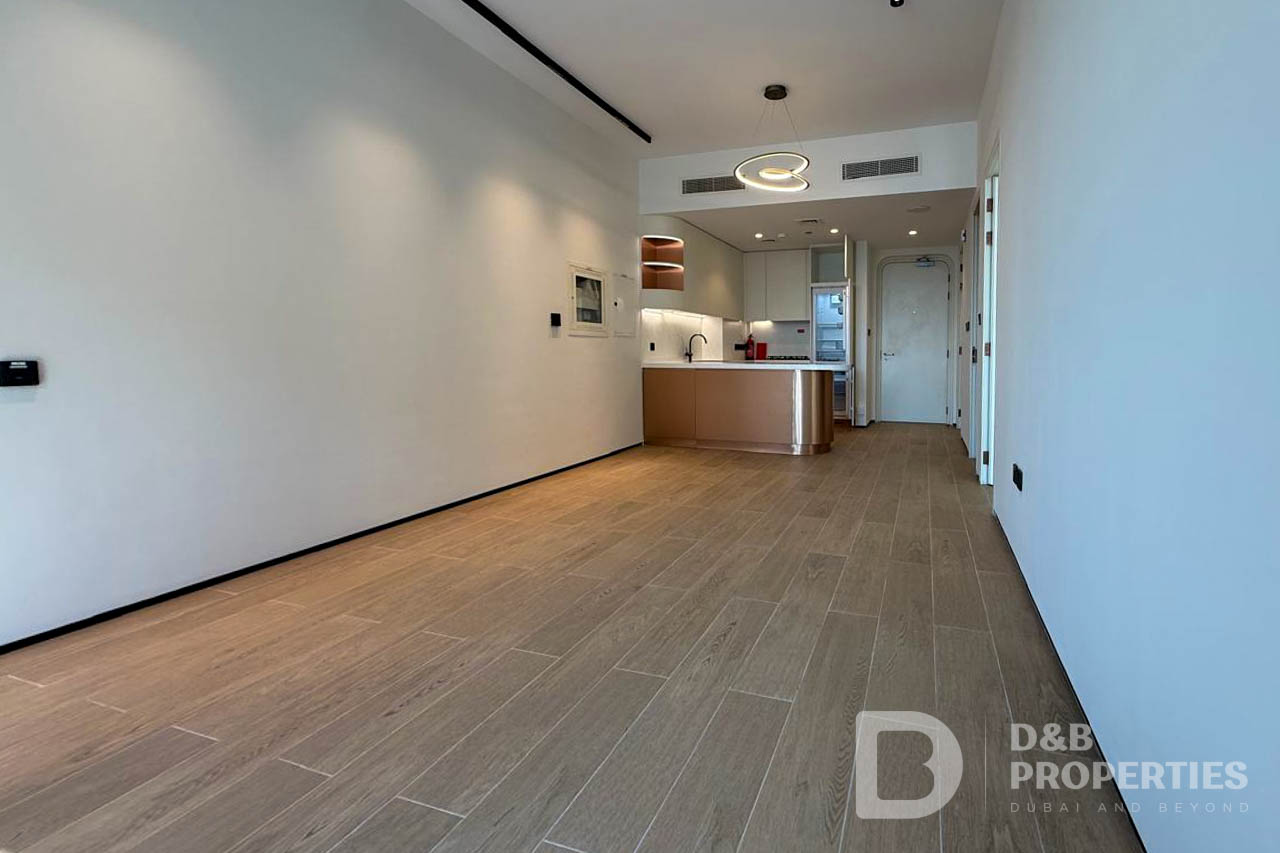Exclusive | Spacious Layout | Modern Kitchen