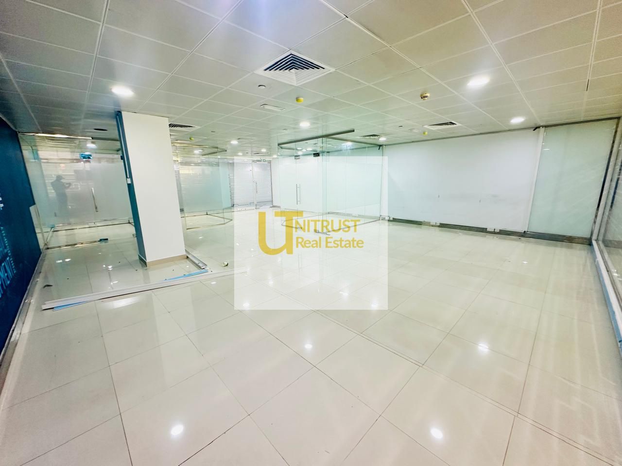 Prime Office | Chiller Free Dewa free | Near Metro | High Visibility