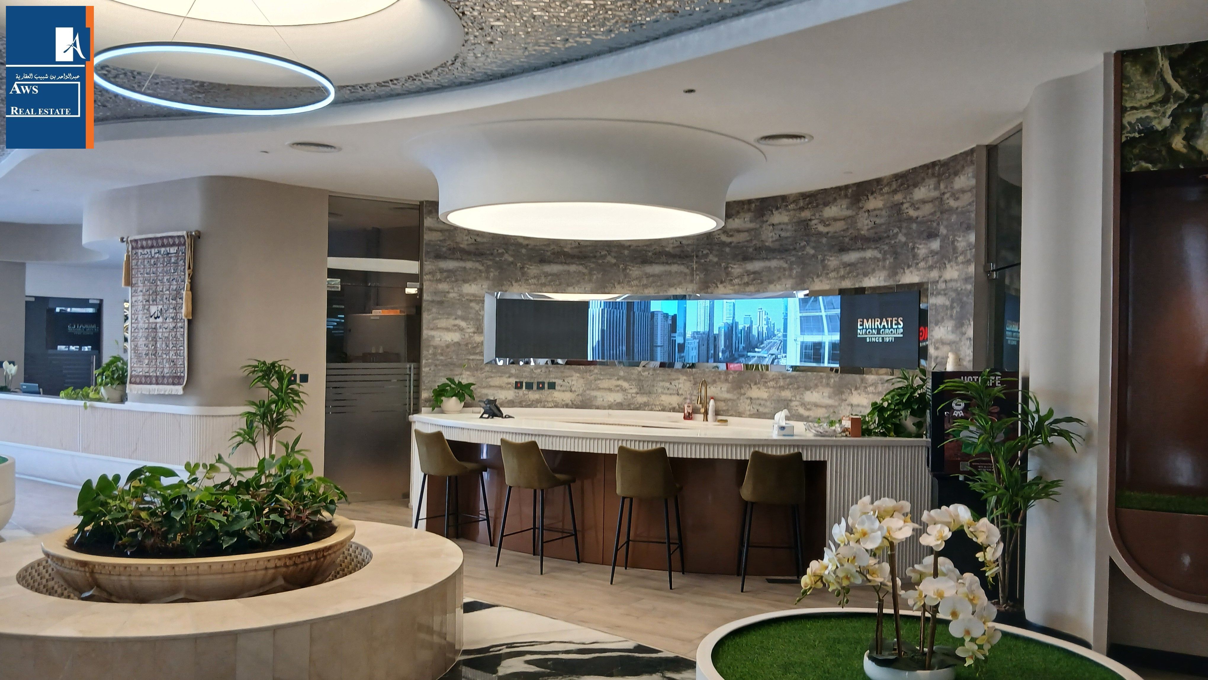 Furnished Showroom on Prime Sheikh Zayed Road
