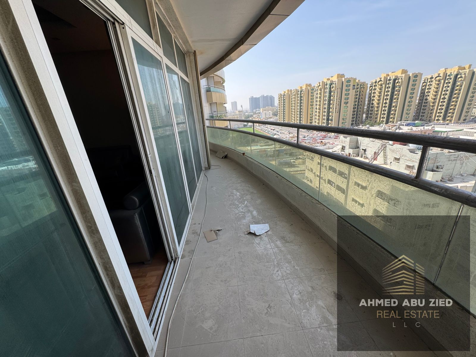 Fully Furnished Large One Master Bedroom Apartment for Annual Rent in Al Rashidiya 1 Horizon Towers | 2 Bathrooms | 2 Balconies | Central AC | Storage