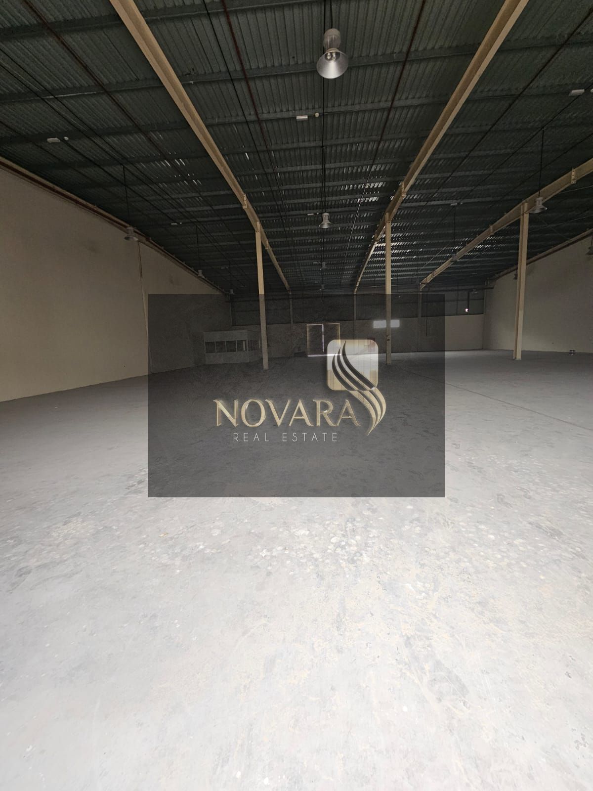 Annual warehouses for rent in Umm Al Quwain, 11,448 sq ft, AED 40/sq ft, 19 kW, each includes office & bathroom