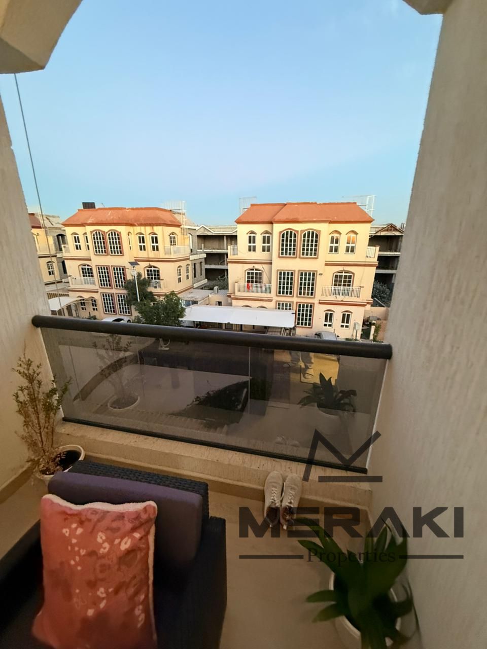 TOWNHOUSE for Sale – Excellent Ownership Opportunity