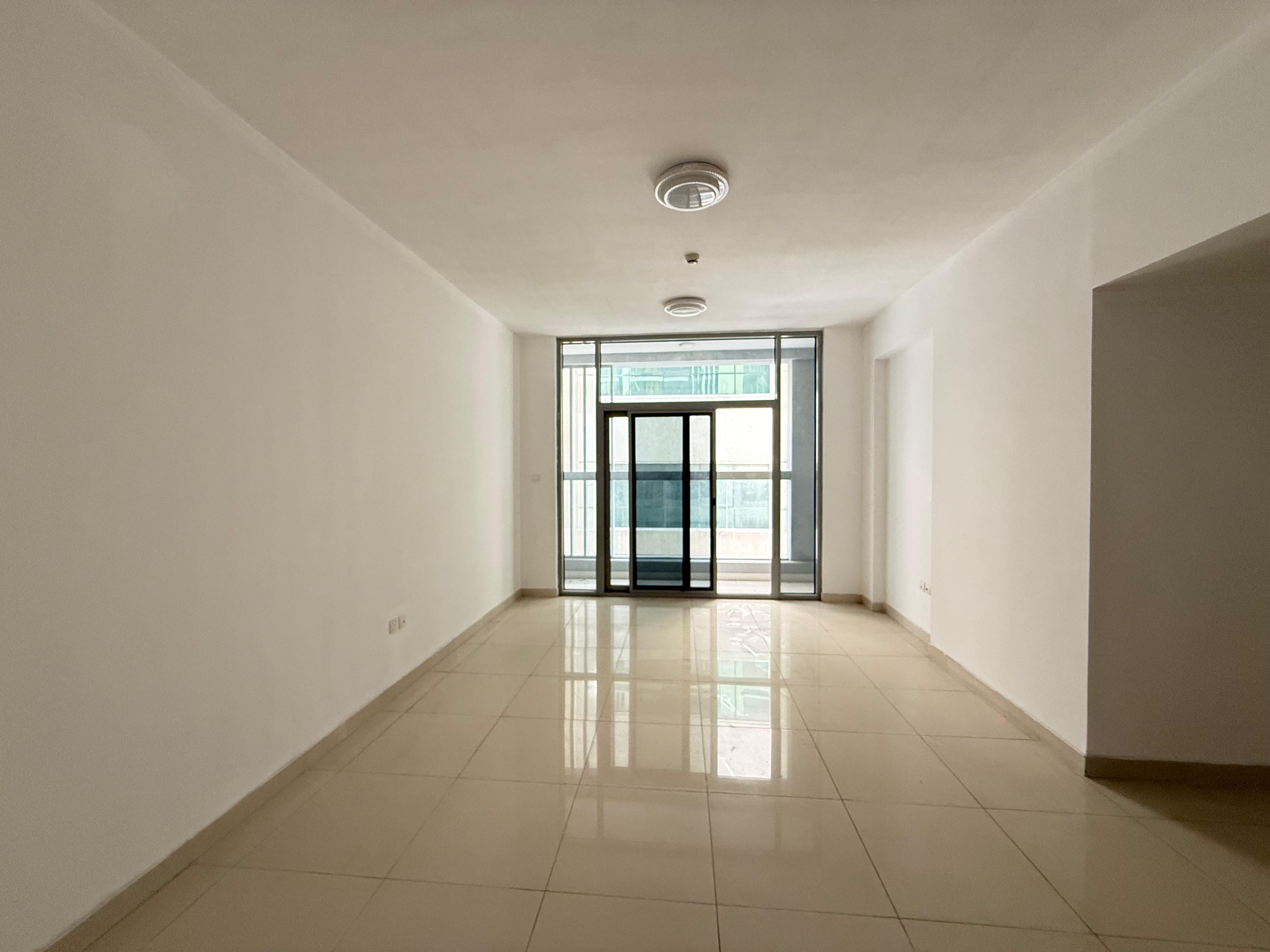 Luxurious like a brand new 2BHK with master bedroom and big balcony and 1 parking freenear to school in muwaileh