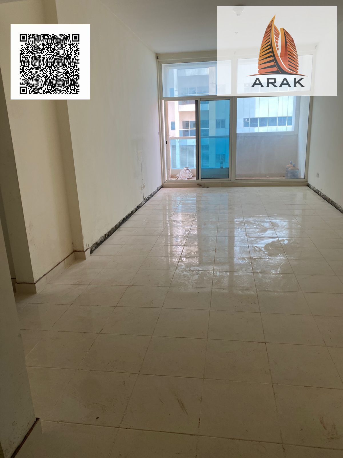 For Sale – 2 Bedroom Apartment in Ajman One Towers Location: Ajman One Towers Type: 2 Bedrooms + Living Room Area: 1,400 sq. ft. Floor: High floor Fea