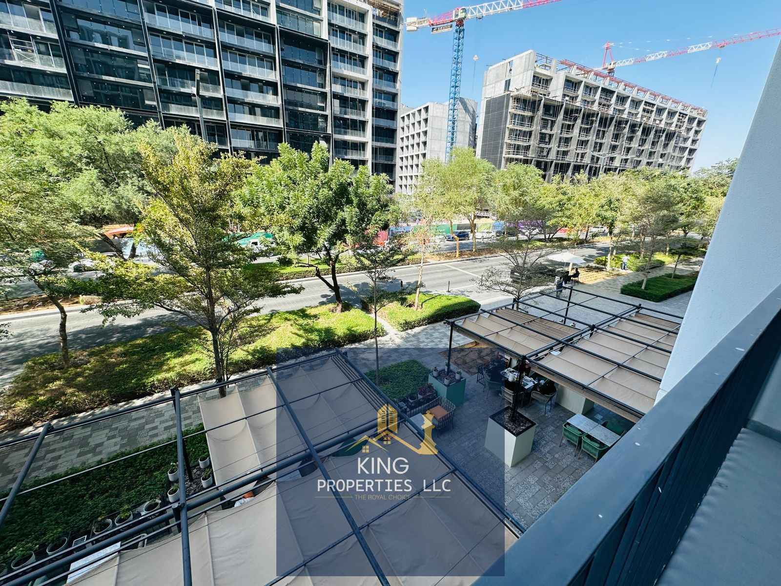 Specious 1 Bedroom | Ready To Move | 10 days free
