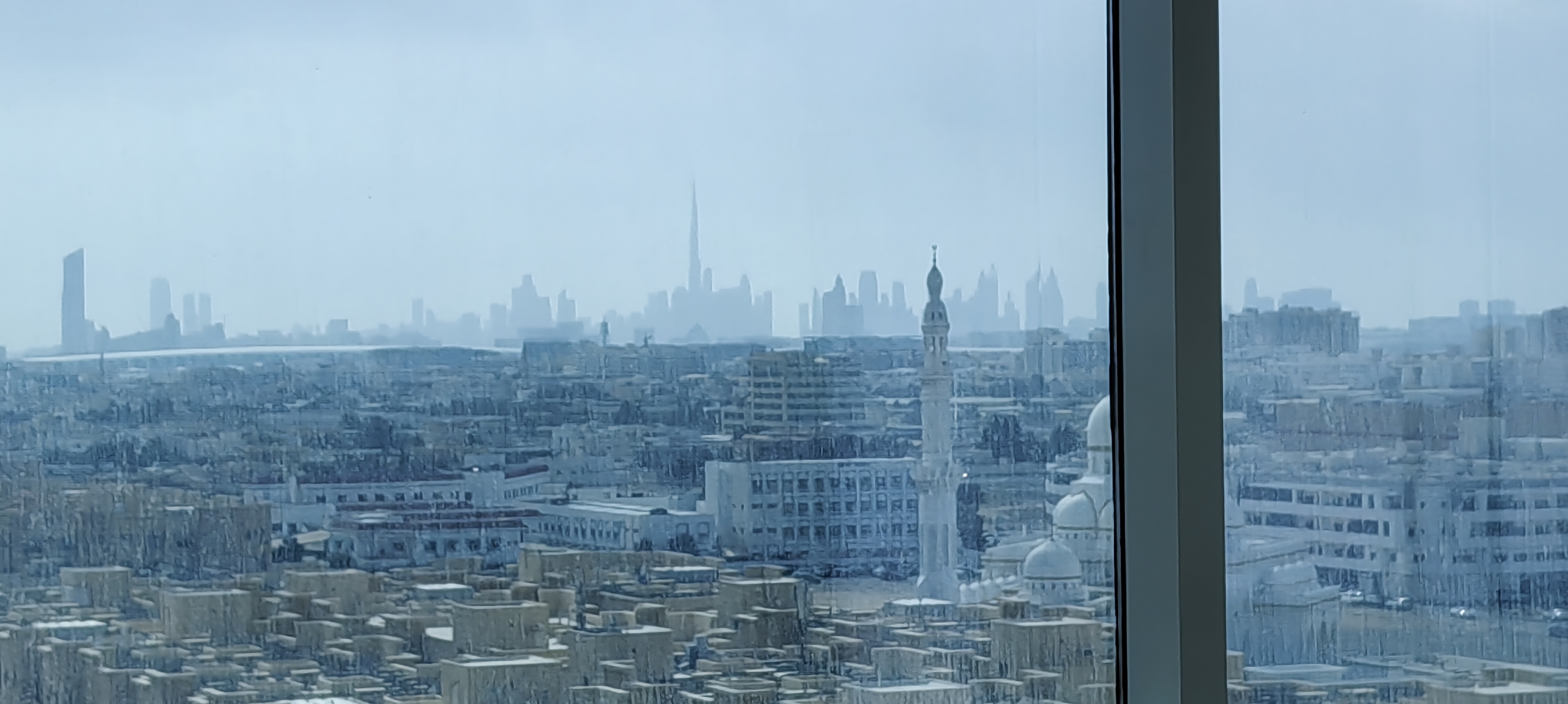STUNNING VIEW A GOOD SIZE 2 BED/HALL FOR RENT IN AL QUSAIS FIFTH DUBAI (ONLY FOR FAMILY) EASY ACCESS TO ALL OVER DUBAI