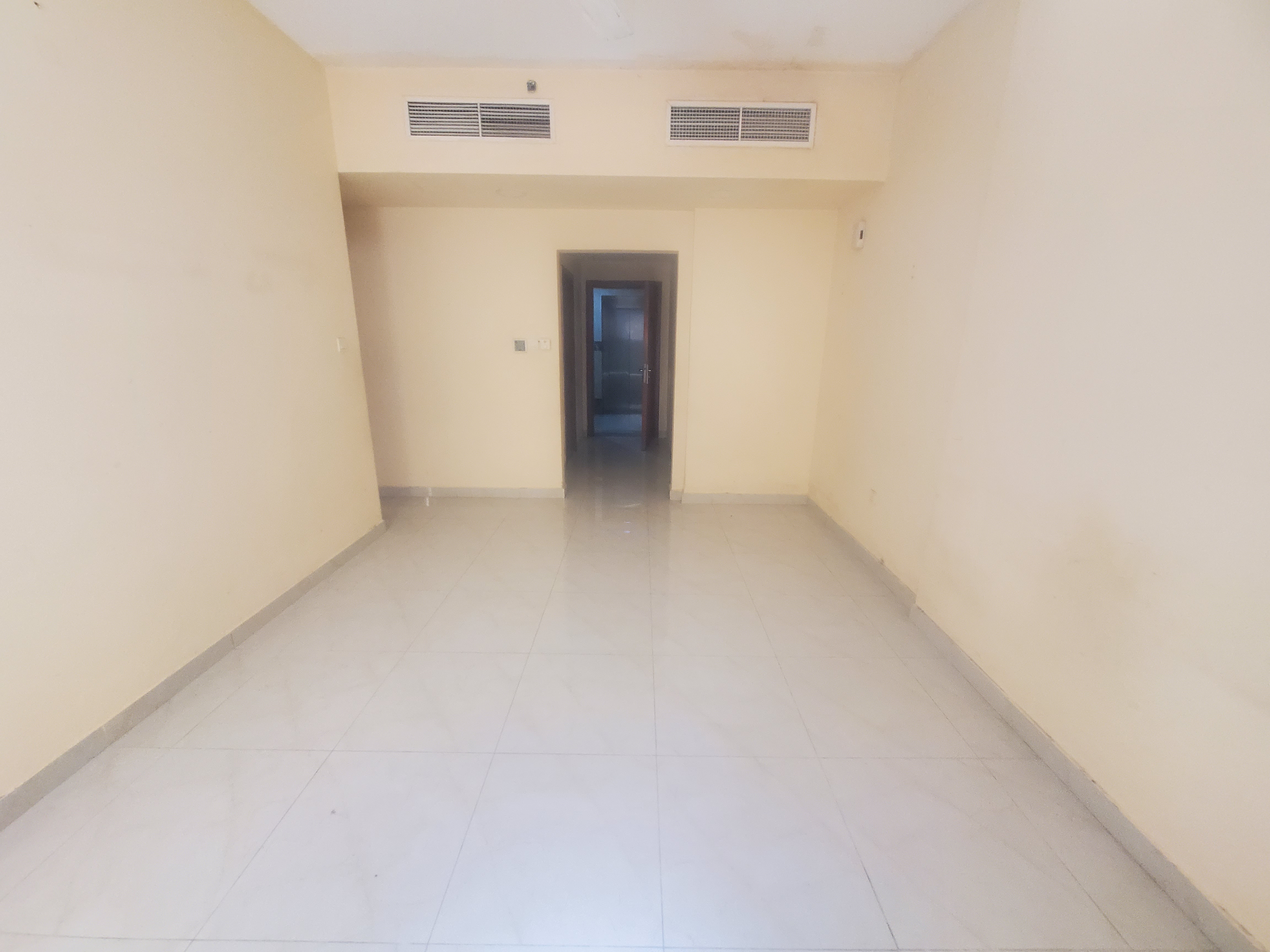 Lavish 1bhk good building near school rent in 35k