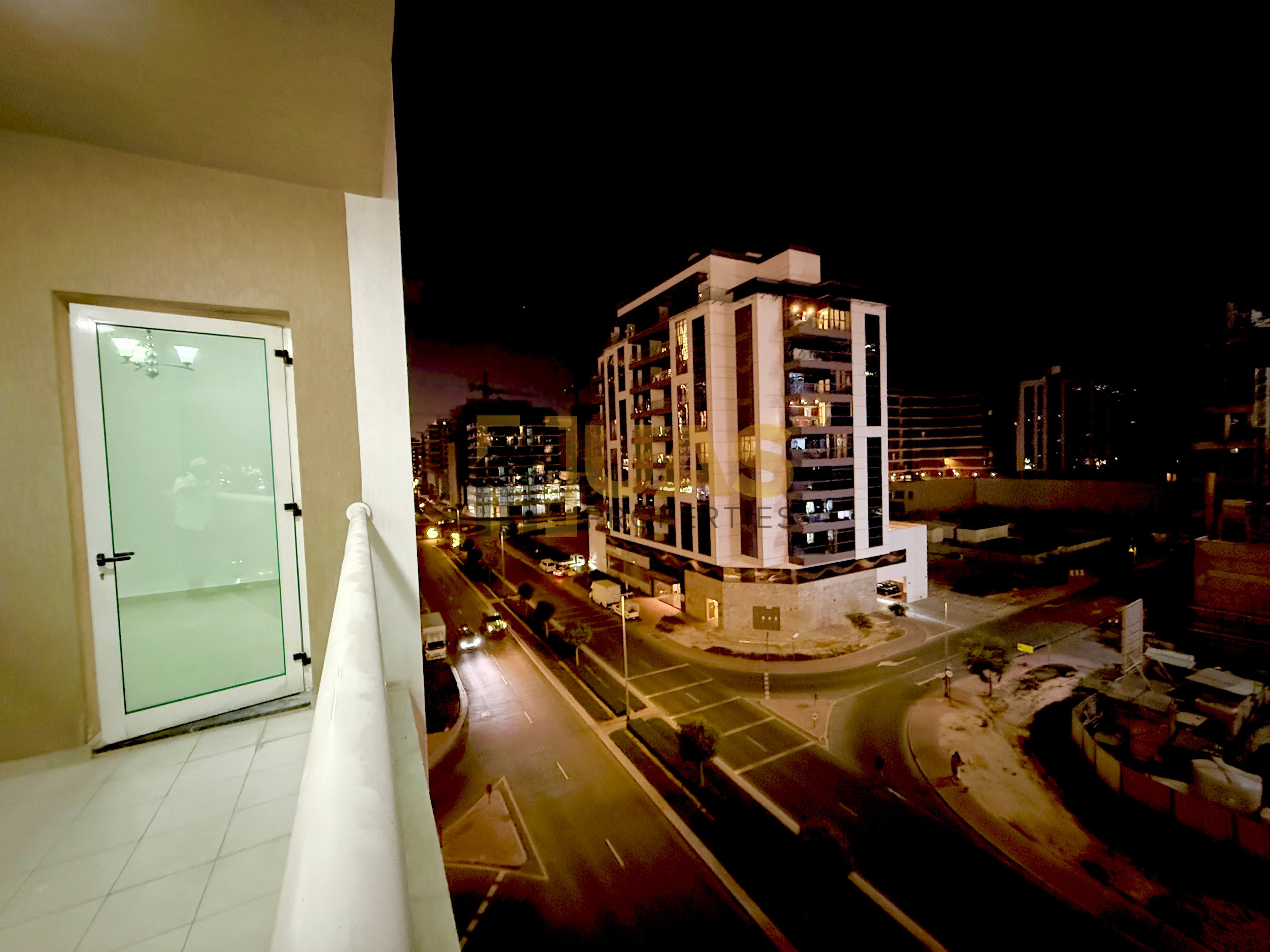 Lavish Apartment | kitchen Appliances | Hot Property