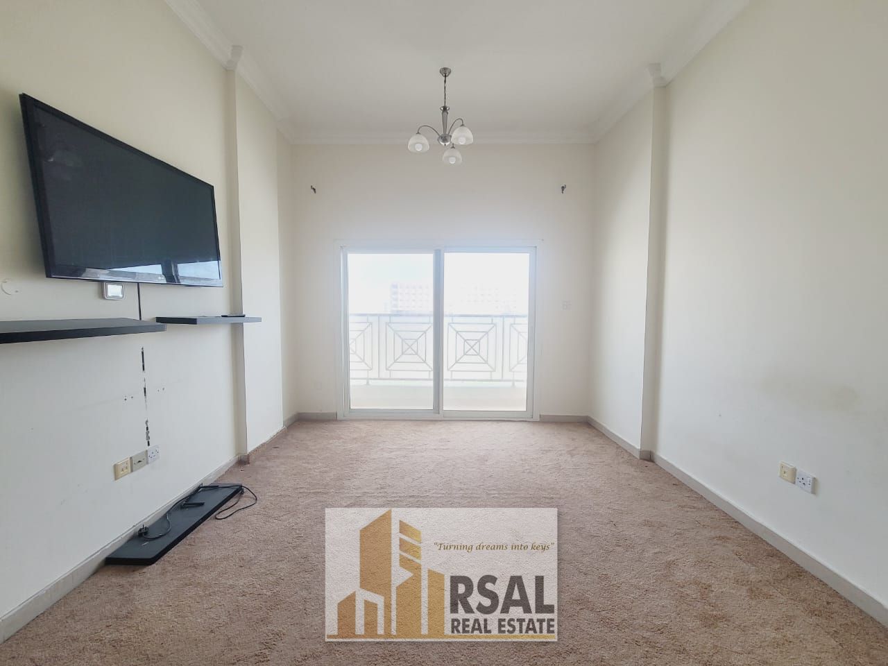 Lavish family 1BHK With Balcony/Ready to move/EASY Payment/Near to Old Muwaileh Park
