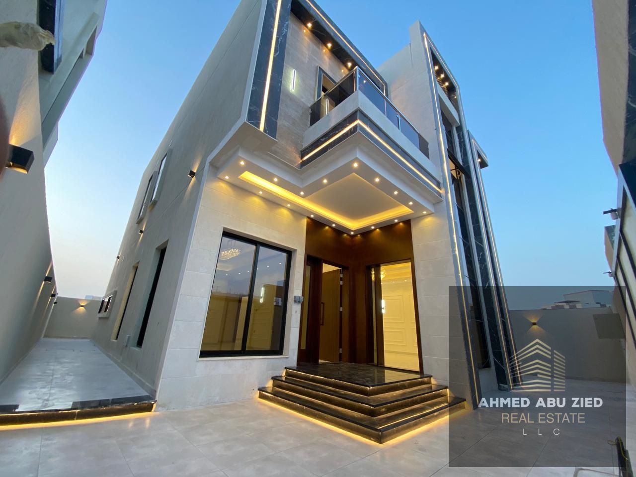 First Tenant l Luxury Stile | Prime location | Near All