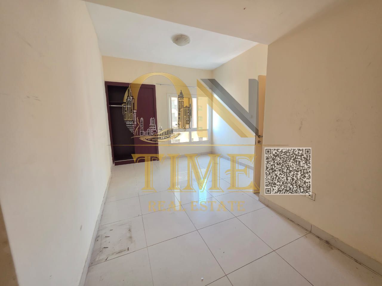 Beautiful view/Prime location close to services/Spacious area/Easy access to main roads