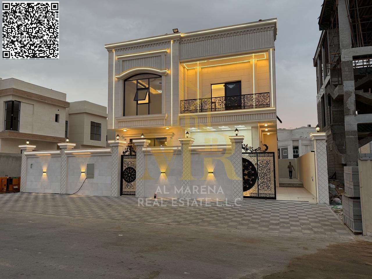 Own your dream villa with an all-inclusive price and invest in a luxurious villa in the heart of Al-Hilweh. Don't miss this opportunity!