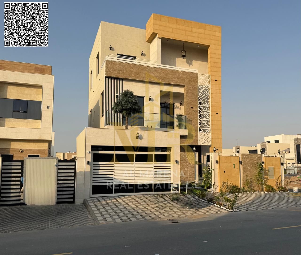 Own your dream villa with an all-inclusive price and invest in a luxurious villa in the heart of Al-Hilweh. Don't miss this opportunity!
