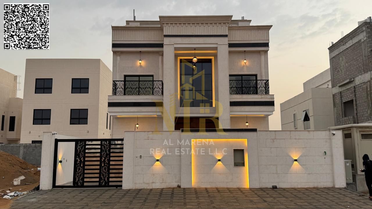 Own your dream villa with an all-inclusive price and invest in a luxurious villa in the heart of Al-Hilweh. Don't miss this opportunity!